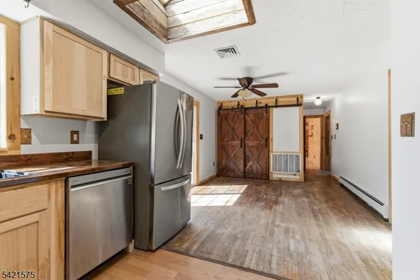 $430,000 | 159 Glenside Trail, Sparta, NJ 07871