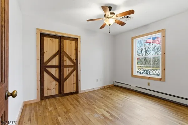 $430,000 | 159 Glenside Trail, Sparta, NJ 07871