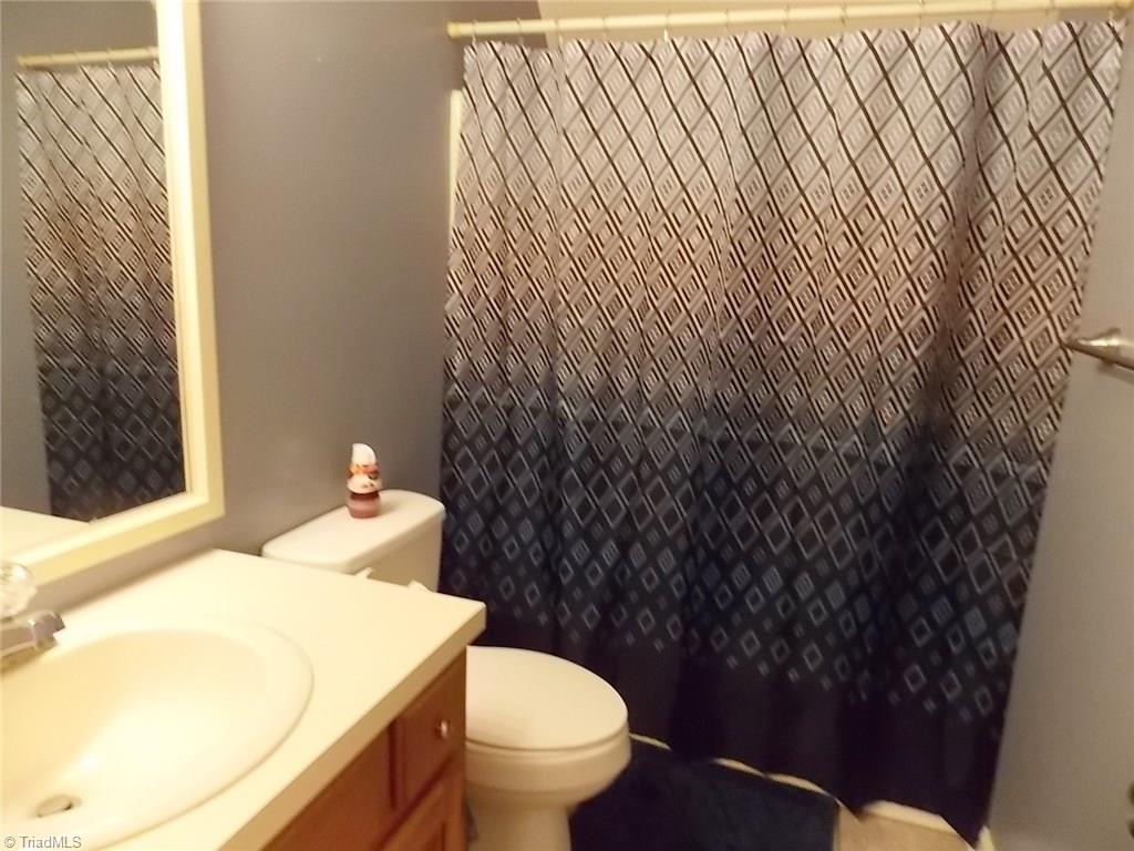 1813 Chestnut Grove Road King, NC 27021 - Photo 20 of 27 Gallery Image 20