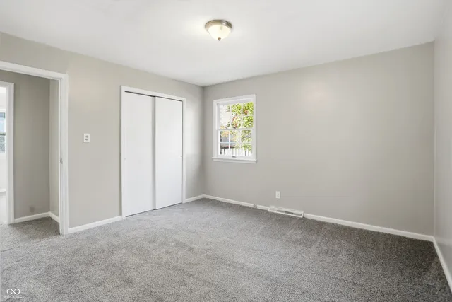 $270,000 | 3329 Melbourne Rd Drive South, Indianapolis, IN 46228