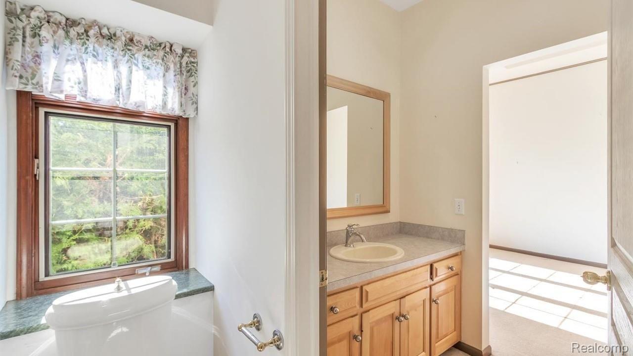 8976 Armstrong Road Newport, MI 48166 - Photo 33 of 70 31-8976-Armstrong-WindowStill-Real-.jpg