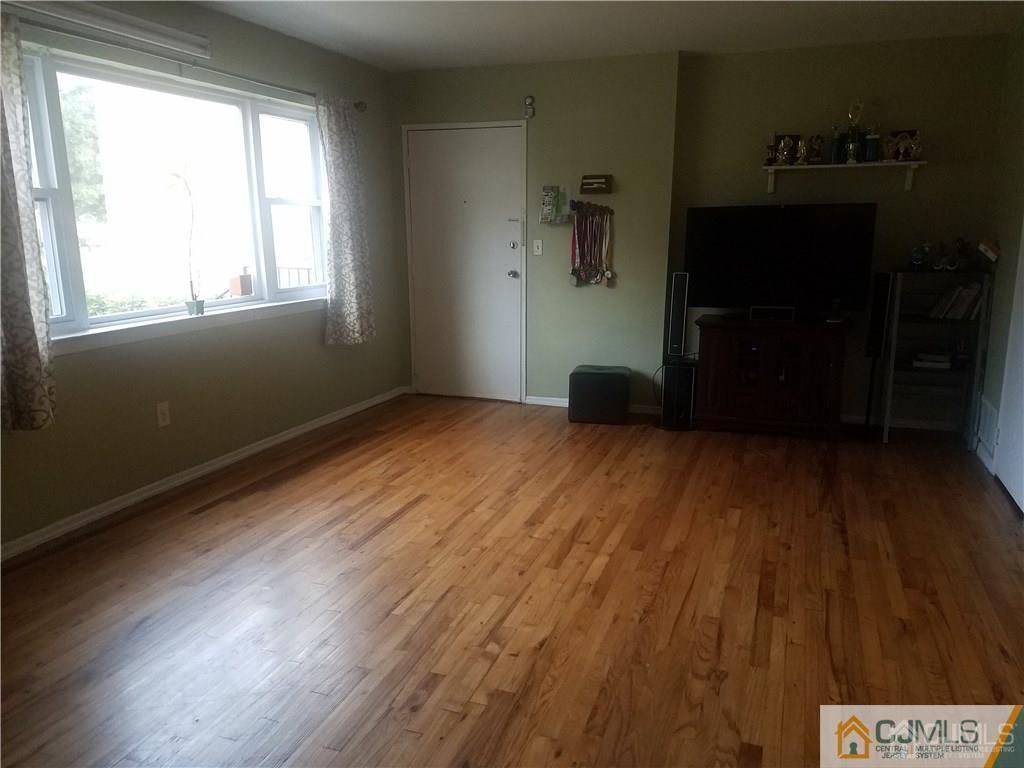 193 Evergreen Road, Unit 8A Edison, NJ 08837 - Photo 13 of 18 Gallery Image 13
