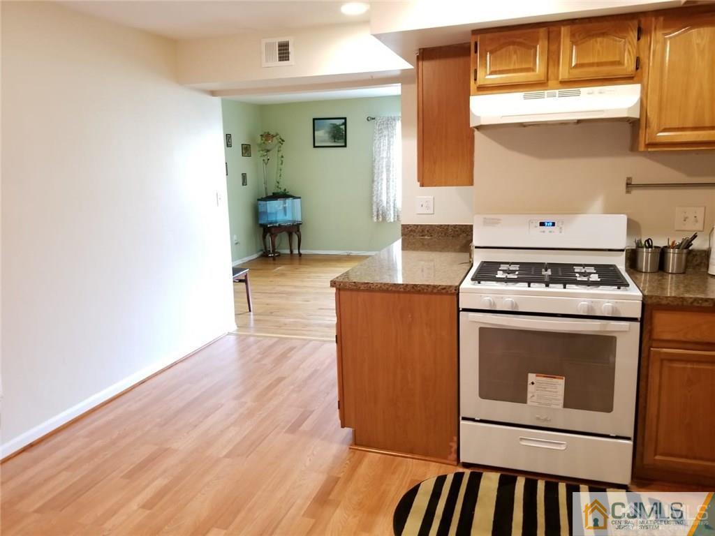 193 Evergreen Road, Unit 8A Edison, NJ 08837 - Photo 18 of 18 Gallery Image 18