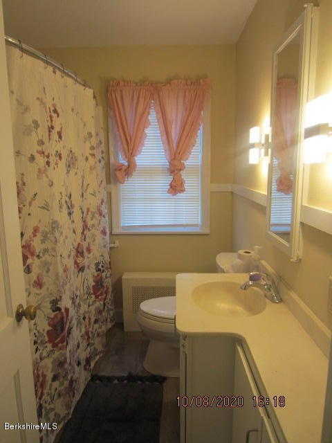 106 Ridgeway Avenue Pittsfield, MA 01201 - Photo 9 of 20 IMG_3399