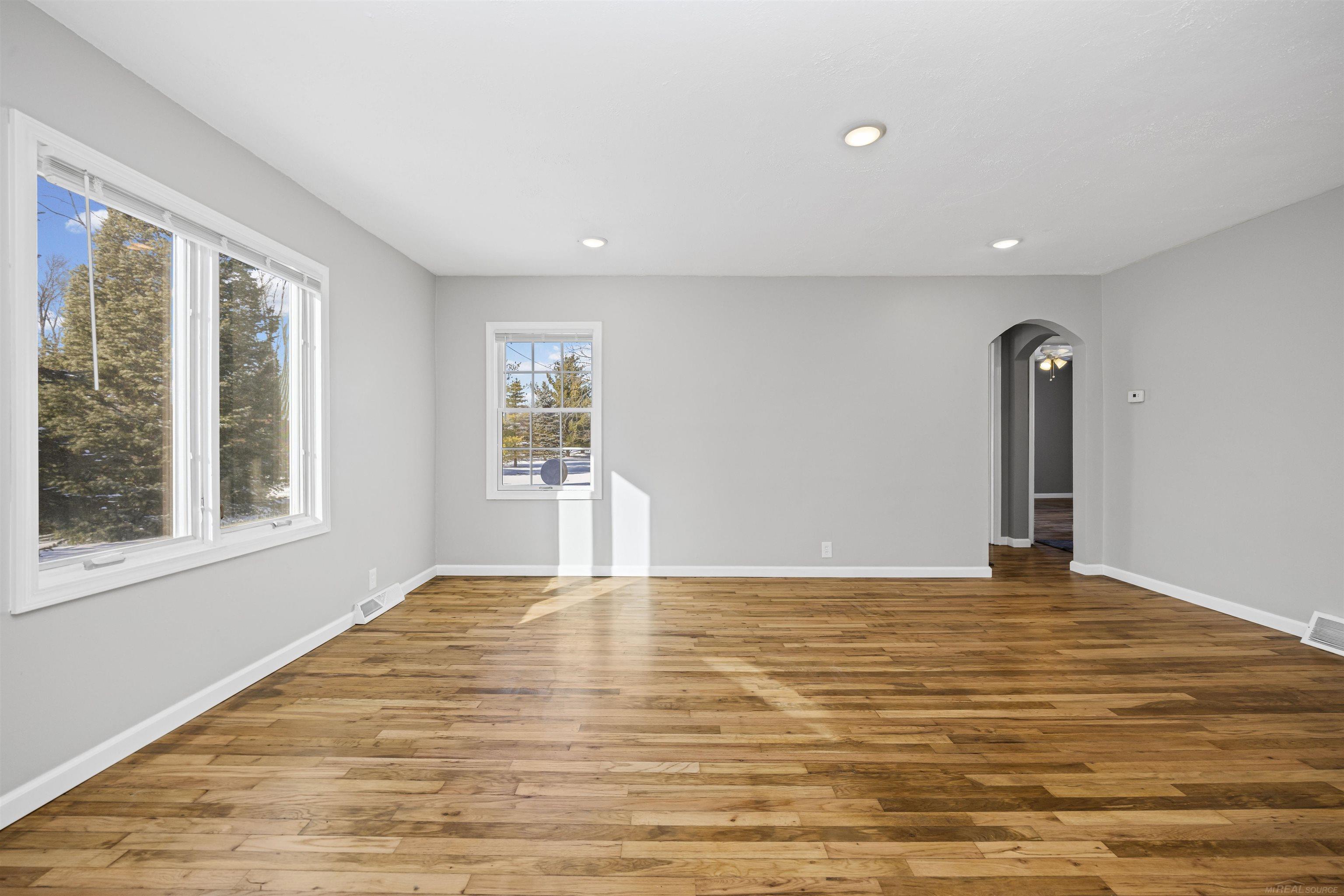 1376 Lathrop Road Allenton, MI 48002 - Photo 19 of 63 Gallery Image 19