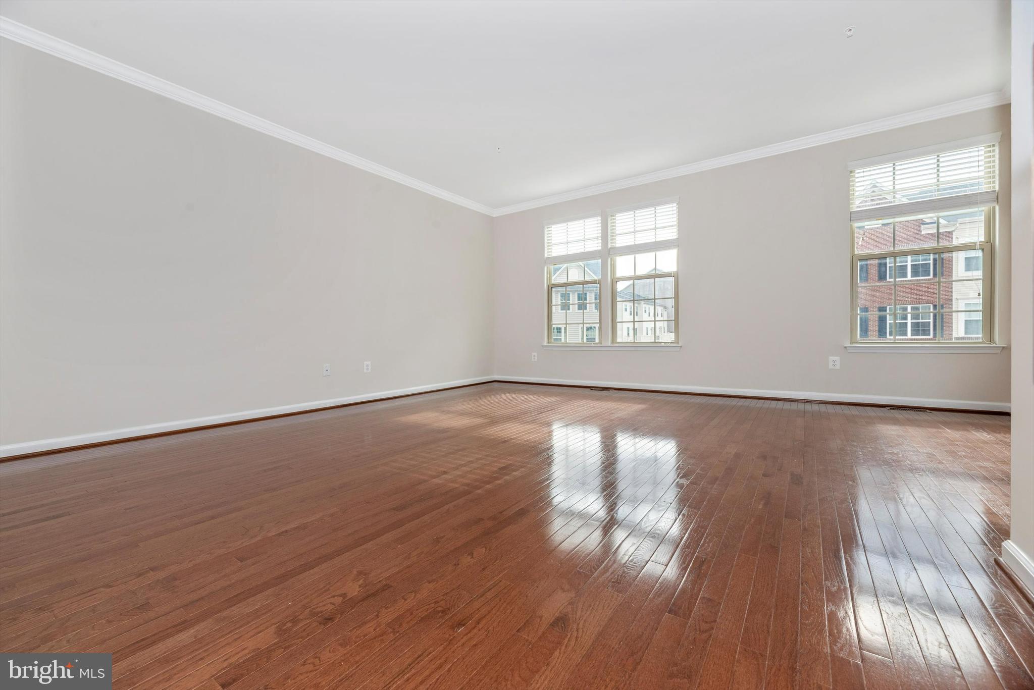 6314 Posey Street Frederick, MD 21703 - Photo 9 of 35