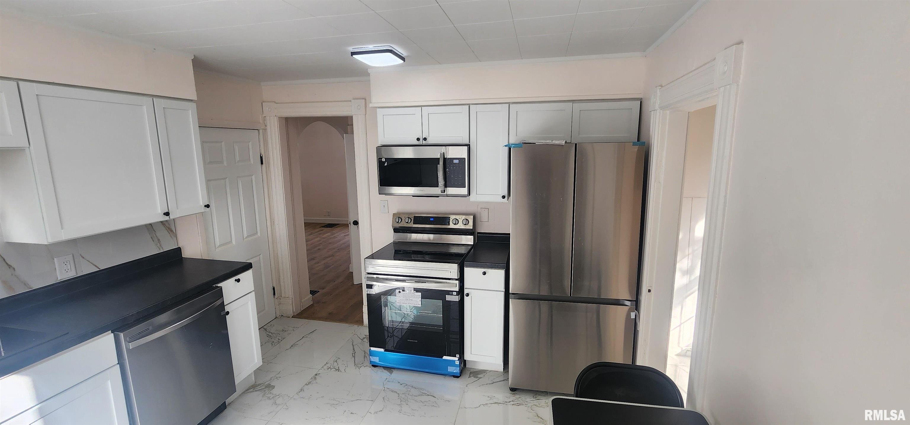 926 West Governor Street Springfield, IL 62704 - Photo 18 of 39