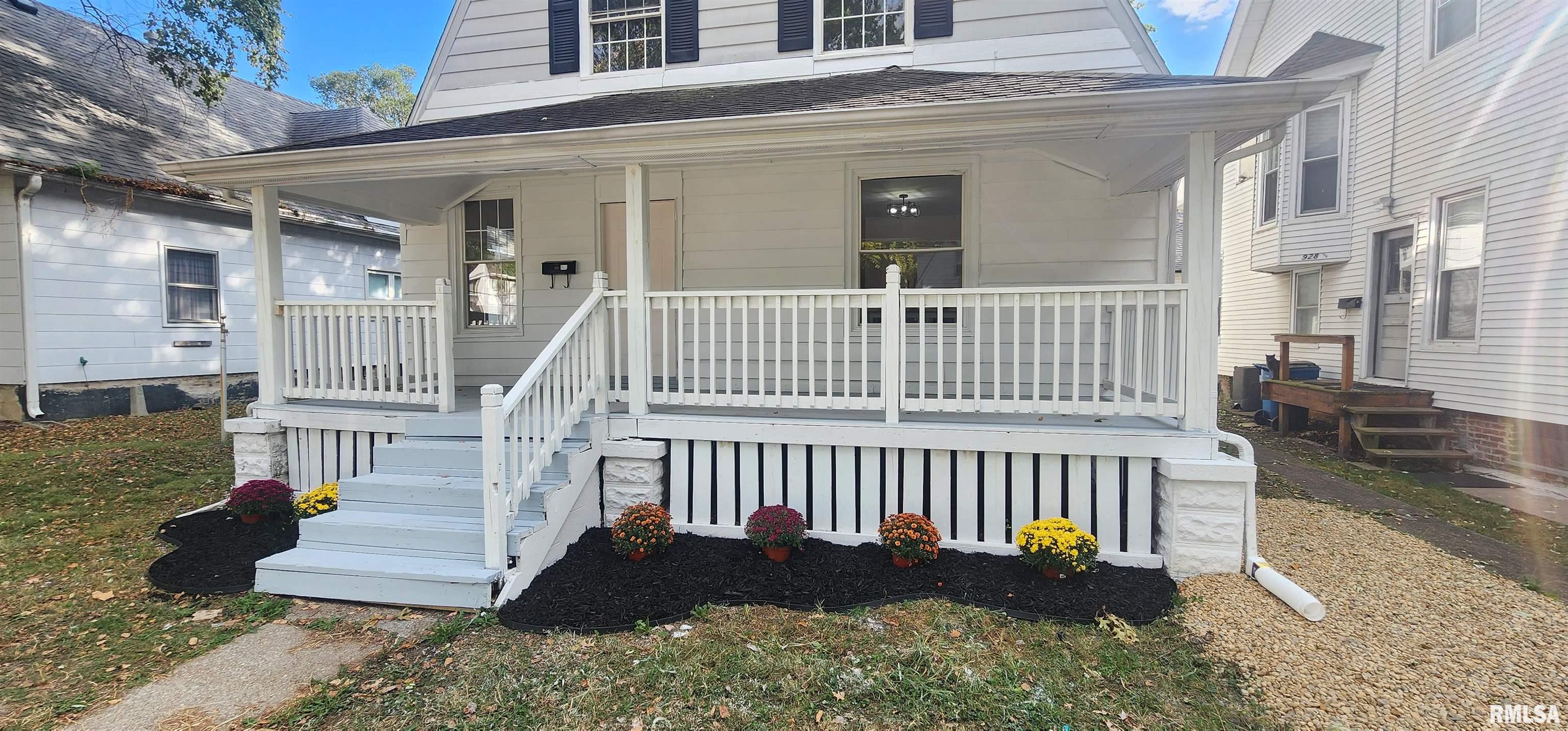 926 West Governor Street Springfield, IL 62704 - Photo 3 of 39