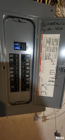 $119,900 | 926 West Governor Street, Springfield, IL 62704