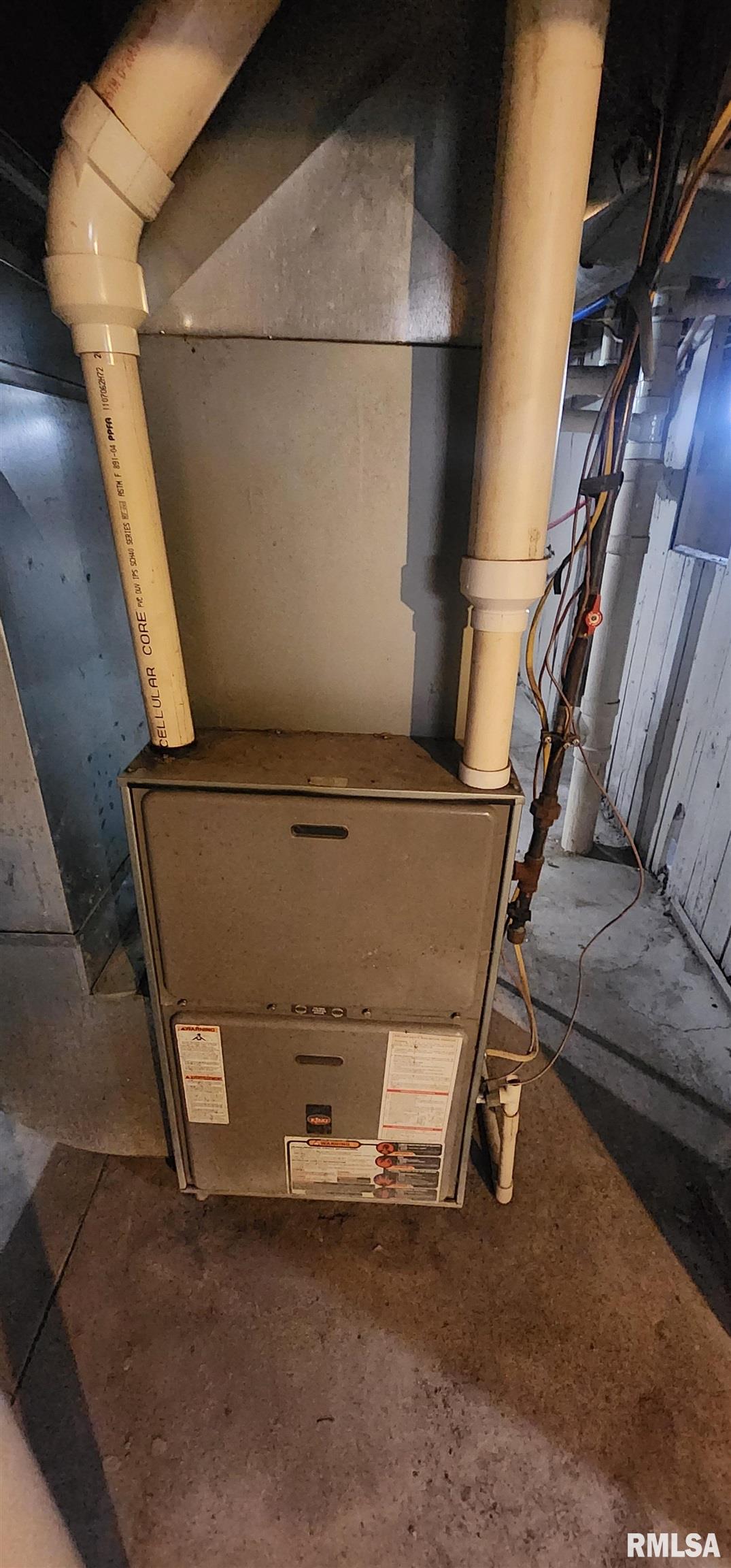 926 West Governor Street Springfield, IL 62704 - Photo 38 of 39