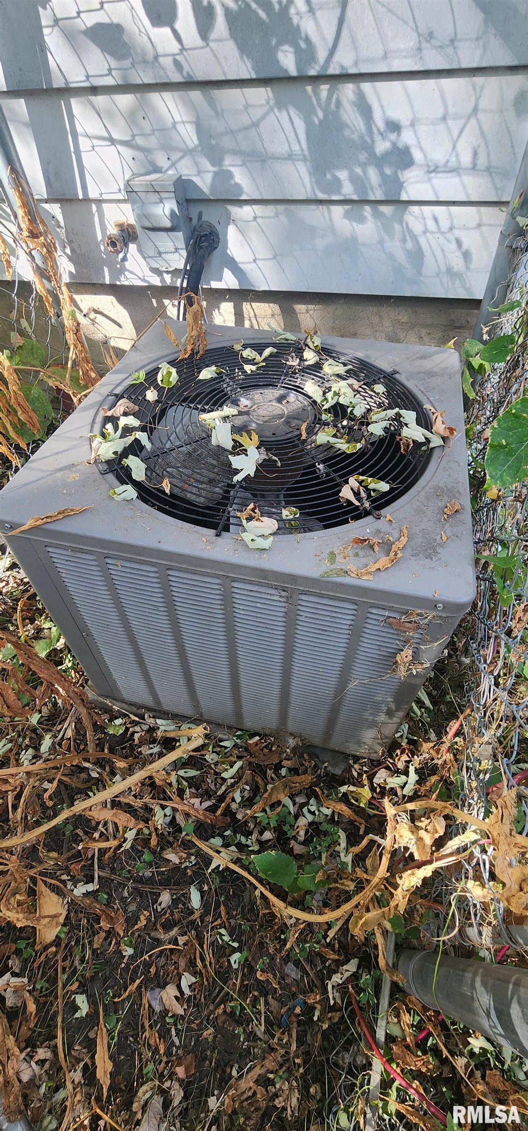 926 West Governor Street Springfield, IL 62704 - Photo 39 of 39