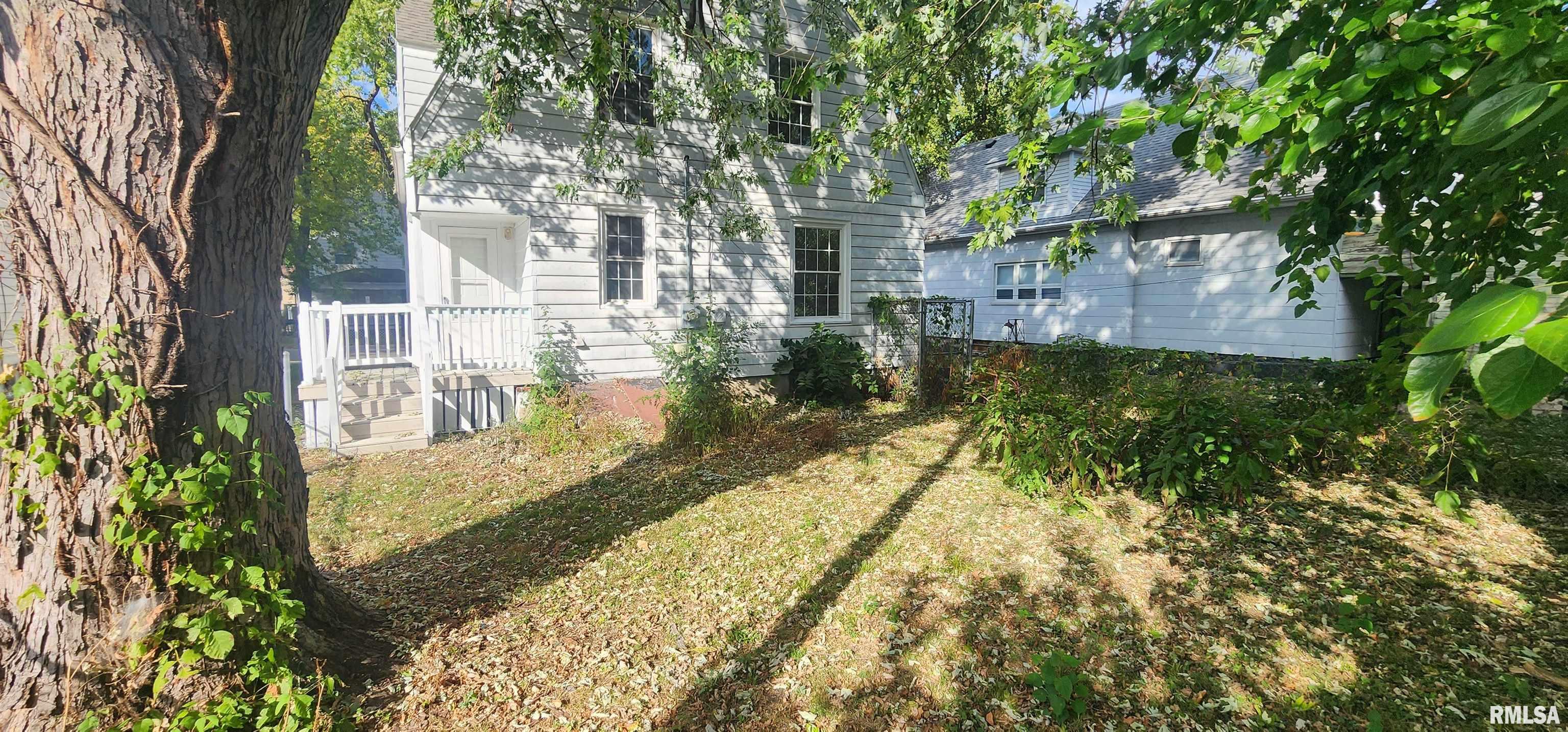 926 West Governor Street Springfield, IL 62704 - Photo 4 of 39