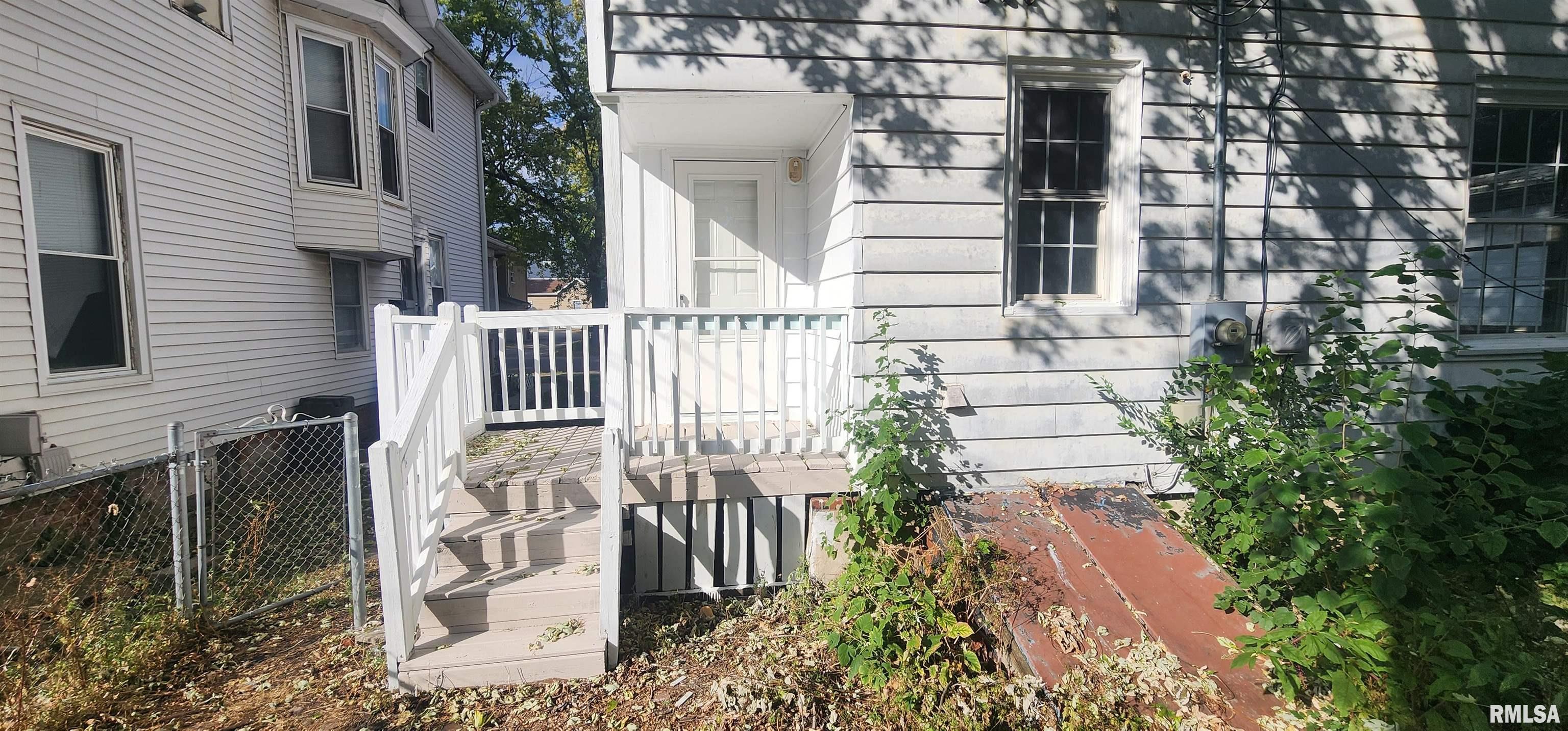 926 West Governor Street Springfield, IL 62704 - Photo 5 of 39