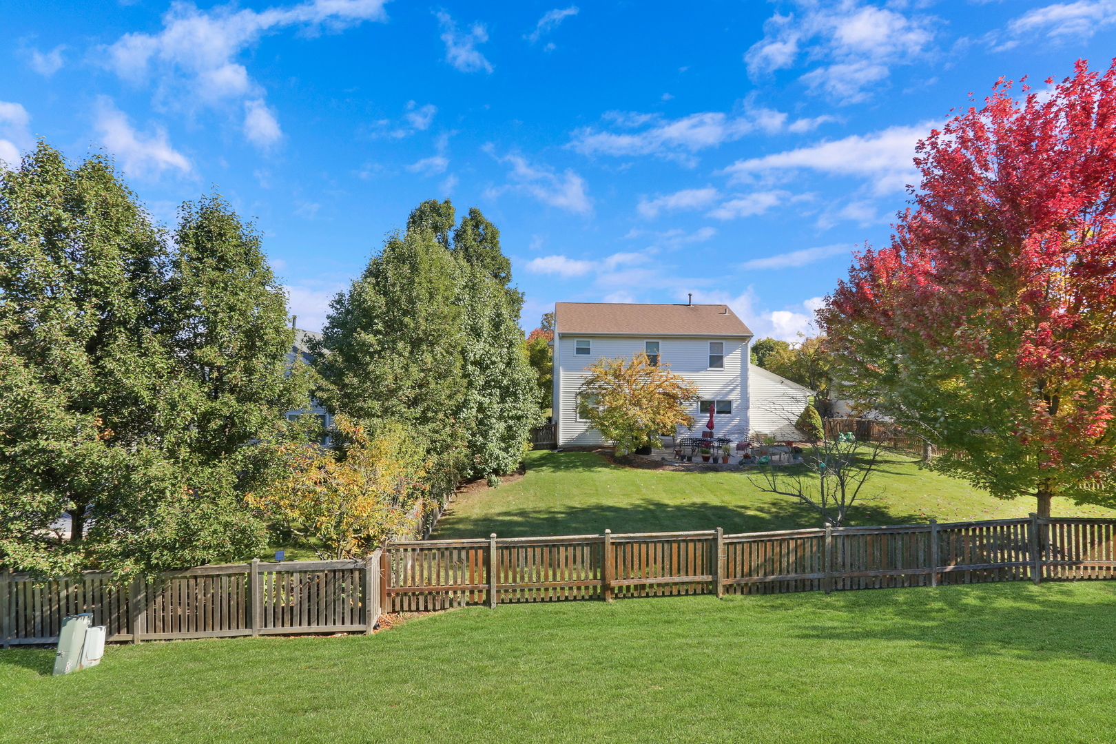 77 Bridle Path Drive Lindenhurst, IL 60046 - Photo 45 of 52 a view of a house with a big yard