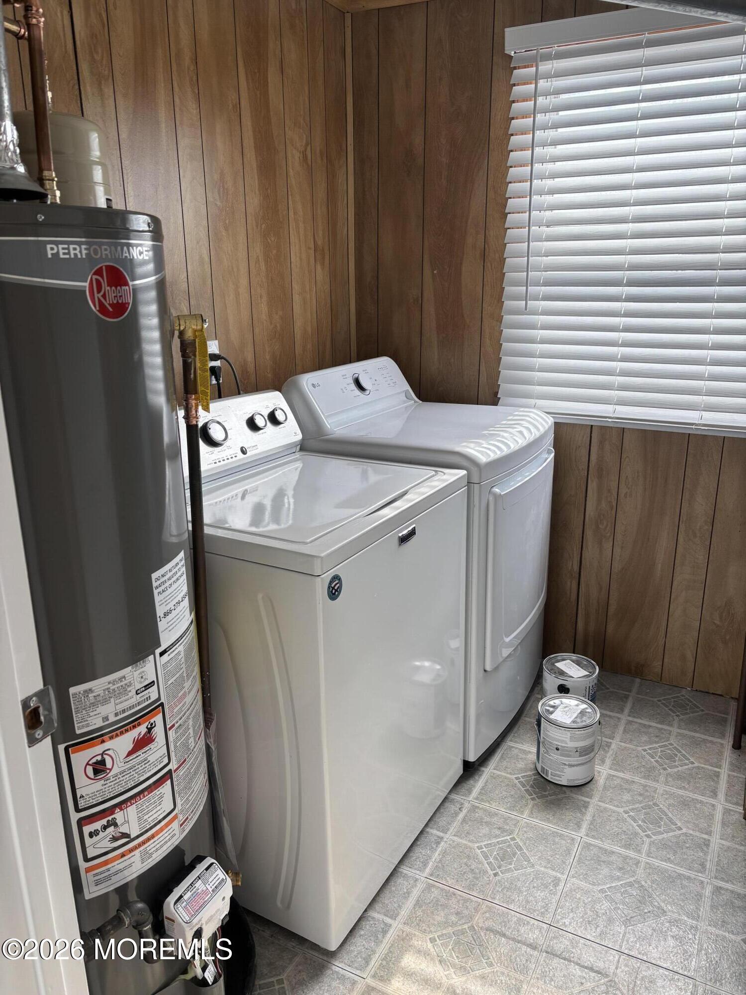 507 Riverside Drive South Brick, NJ 08723 - Photo 14 of 17 a utility room with dryer and washer