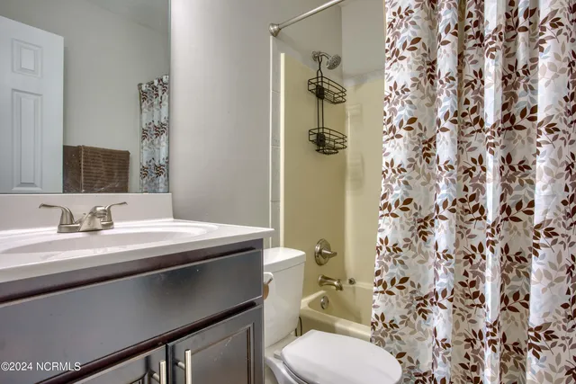 $1,600 | 600 Calabash Drive, Hubert, NC 28539