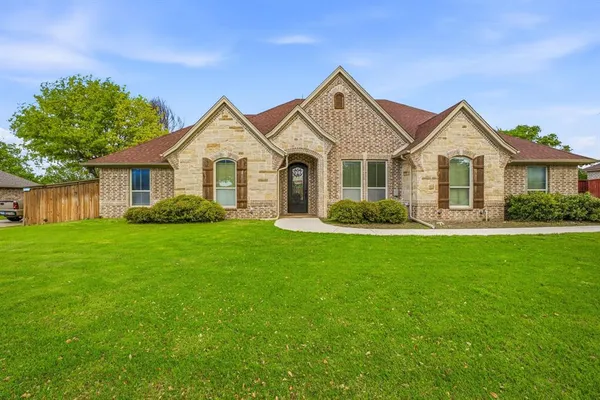 $629,000 | 1035 Walking Horse Drive, Stephenville, TX 76401