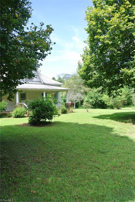 1419 Surry Line Road Pinnacle, NC 27043 - Photo 6 of 30