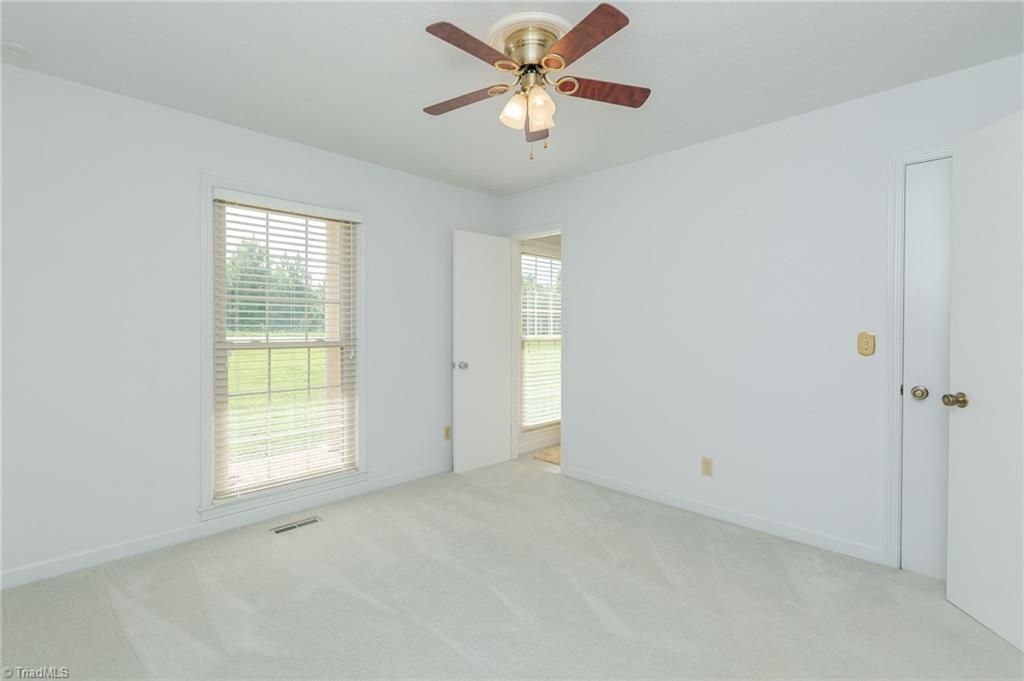 424 Payne Road Lexington, NC 27295 - Photo 18 of 26 Gallery Image 18