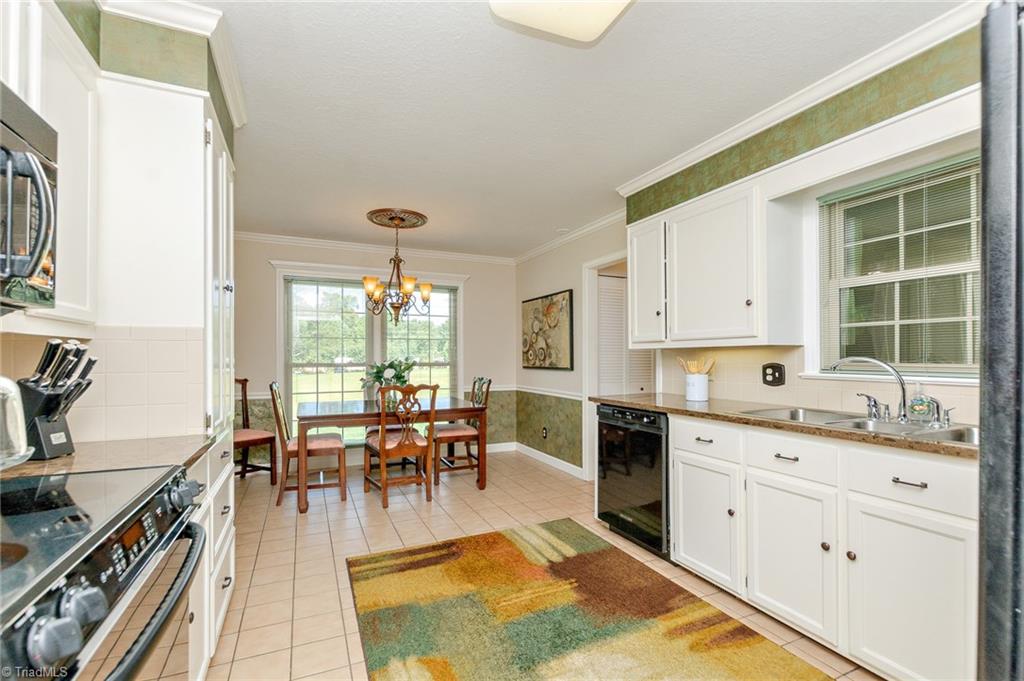 424 Payne Road Lexington, NC 27295 - Photo 4 of 26 Gallery Image 4