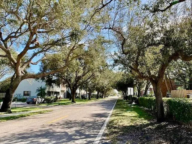 $2,650 | 413 North Cypress Drive, Unit 4, Tequesta, FL 33469