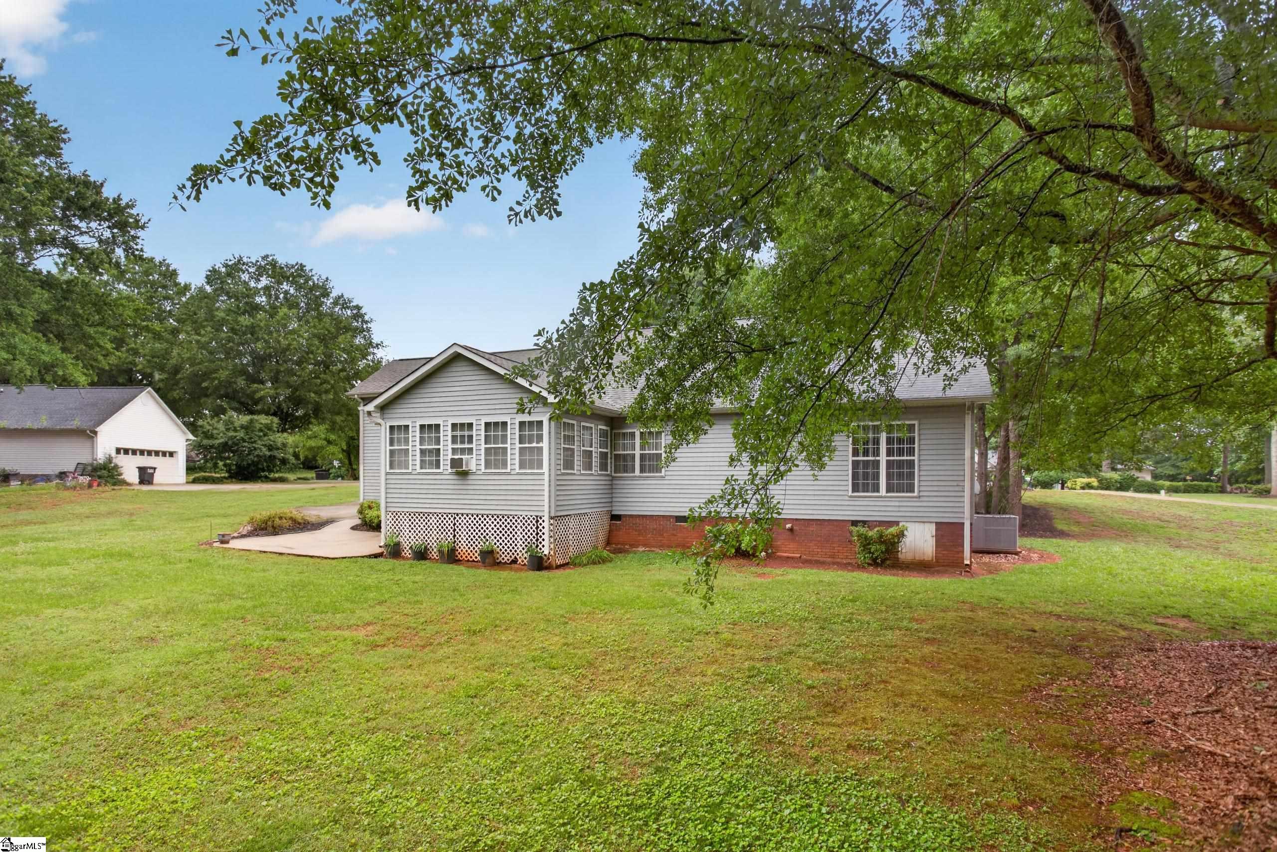 508 Lia Way Easley, SC 29642 - Photo 38 of 41
