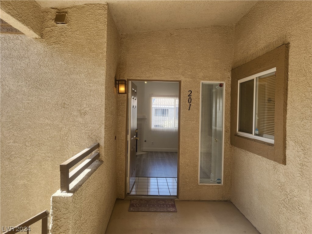 8725 West Flamingo Road, Unit 201 Las Vegas, NV 89147 - Photo 3 of 36 Gallery Image 3