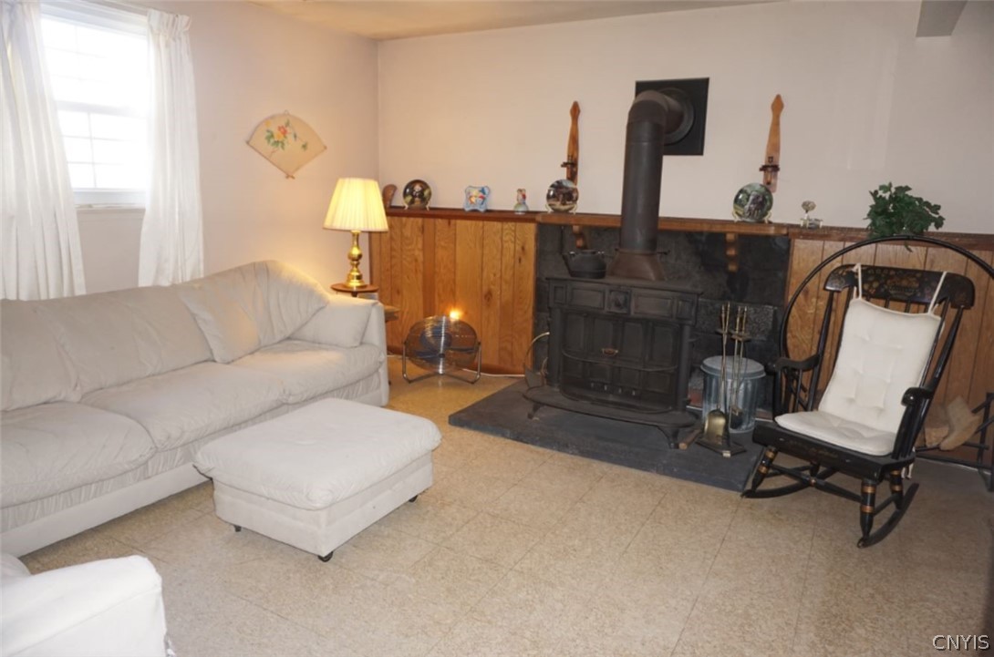 7436 Blumer Road Clay, NY 13088 - Photo 18 of 26