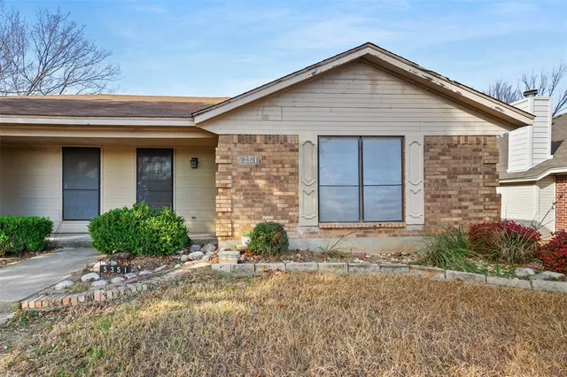 $2,200 | 5351 Northridge Boulevard, North Richland Hills, TX 76180