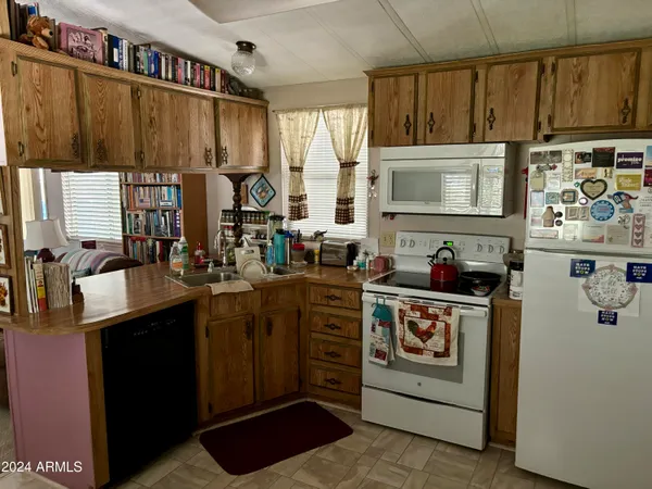 $48,900 | 4065 East University Drive, Unit 462, Mesa, AZ 85205