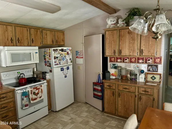 $48,900 | 4065 East University Drive, Unit 462, Mesa, AZ 85205