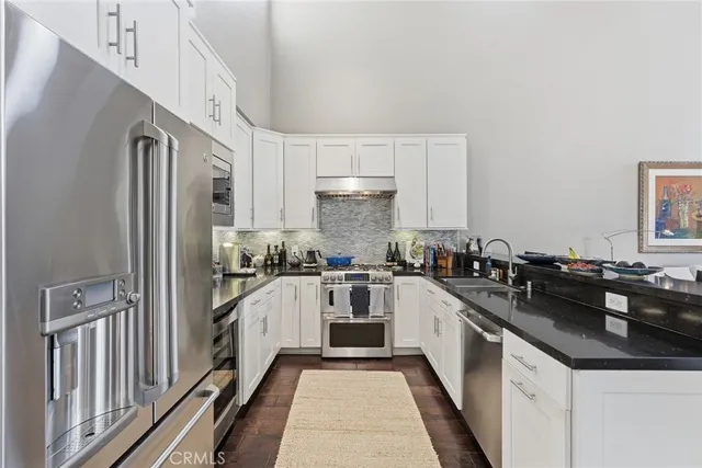 $1,149,000 | 1905 Farrell Avenue, Unit A, Redondo Beach, CA 90278