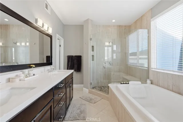 $1,149,000 | 1905 Farrell Avenue, Unit A, Redondo Beach, CA 90278