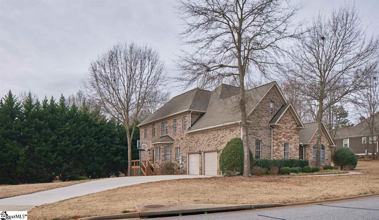 59 Sycamore Ridge Drive Simpsonville, SC 29681 - Photo 2 of 35 Gallery Image 2