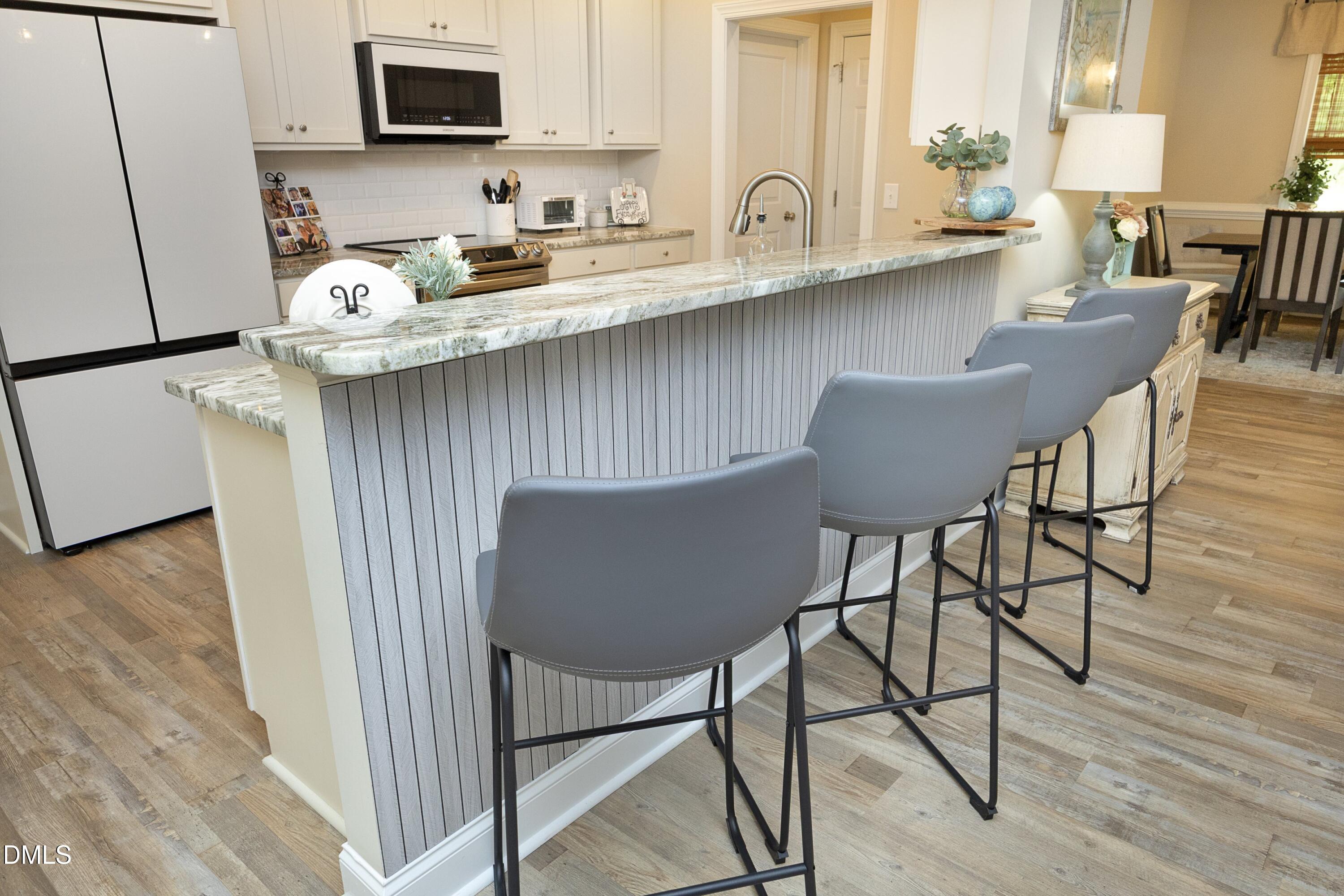 114 Colson Ridge Drive Clayton, NC 27520 - Photo 12 of 57 15CountertopBar