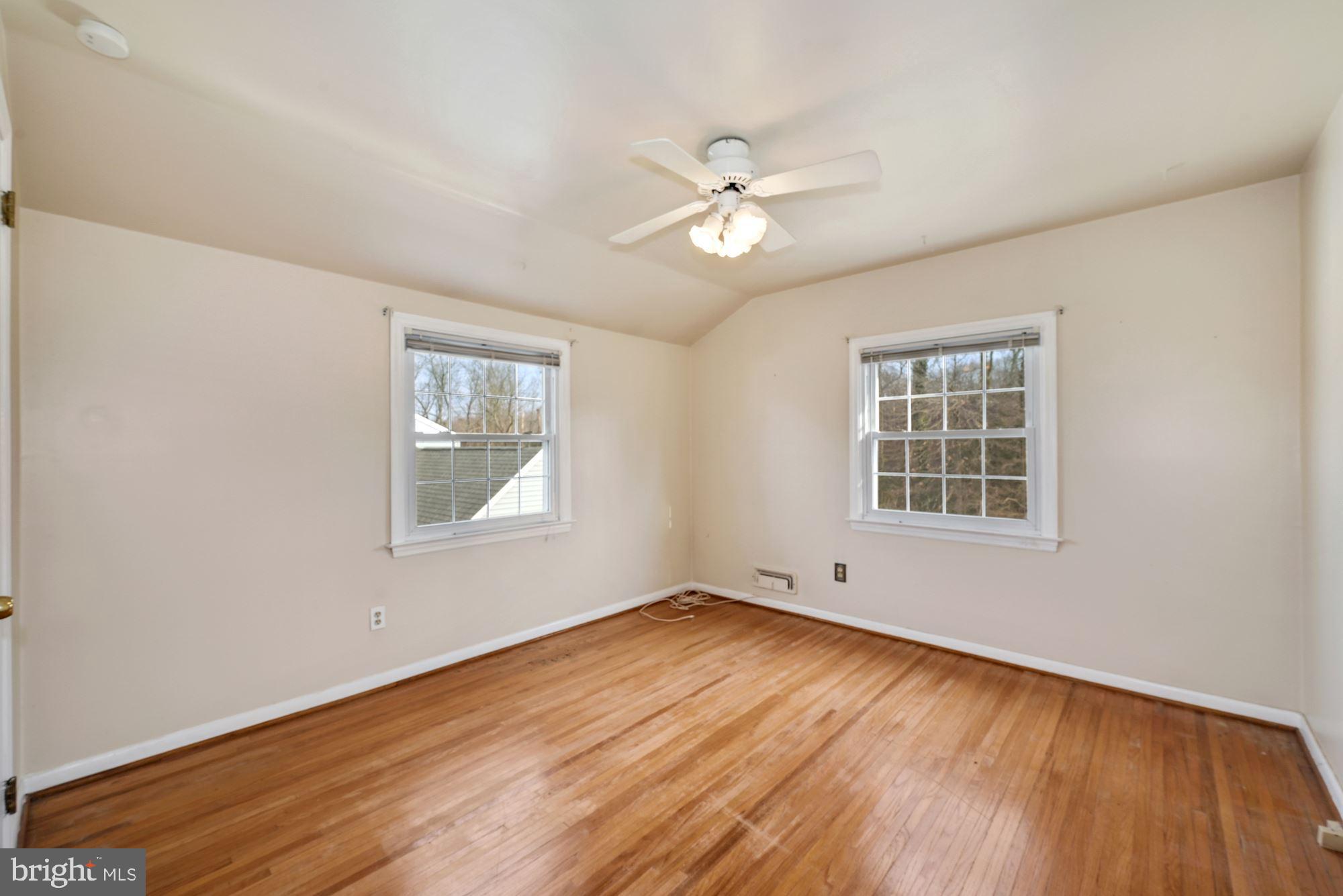 517 Covered Bridge Road Cherry Hill, NJ 08034 - Photo 23 of 29 Bedroom 4