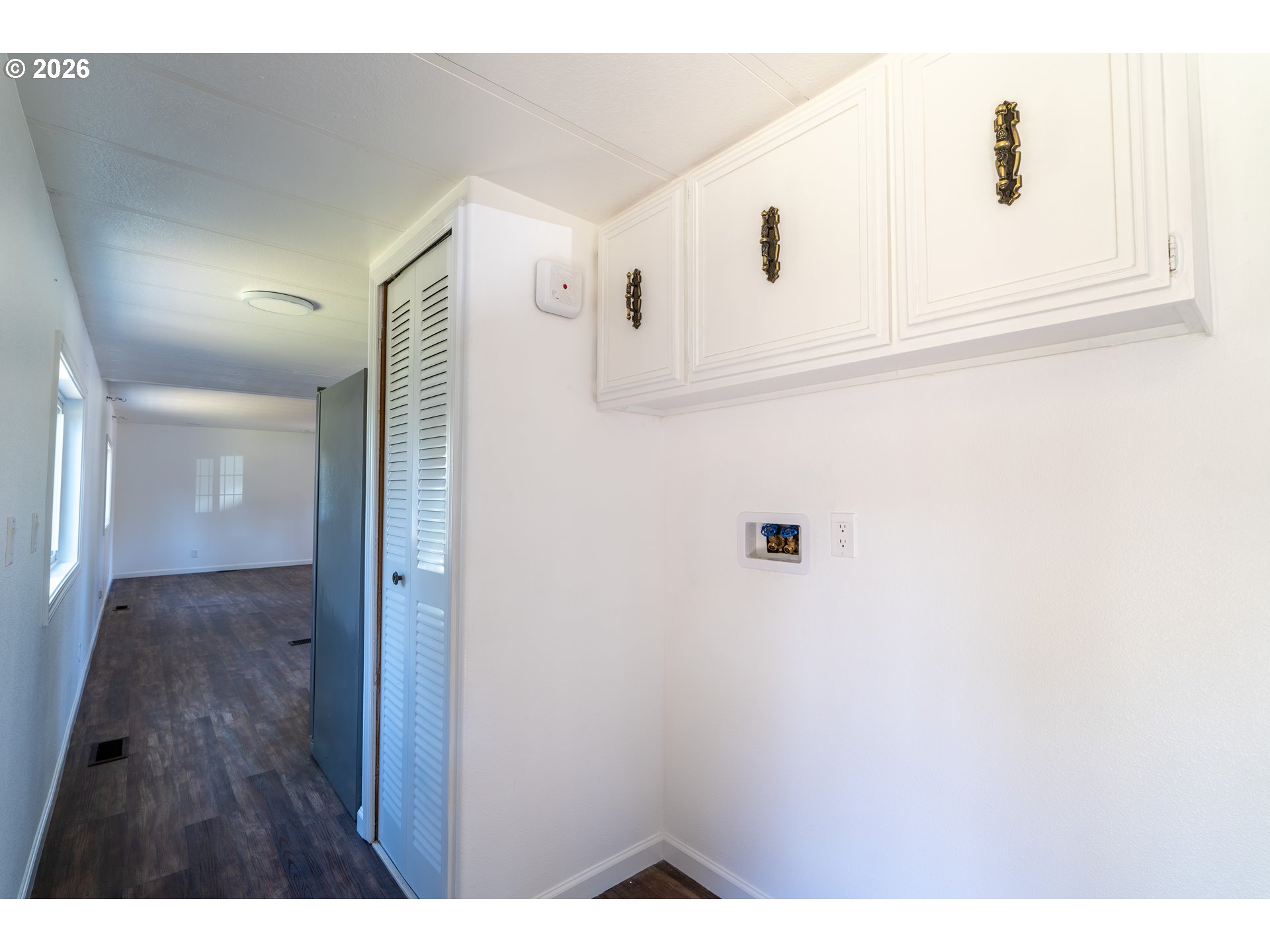 15619 Northeast Caples Road, Unit 128 Brush Prairie, WA 98606 - Photo 15 of 30 Laundry