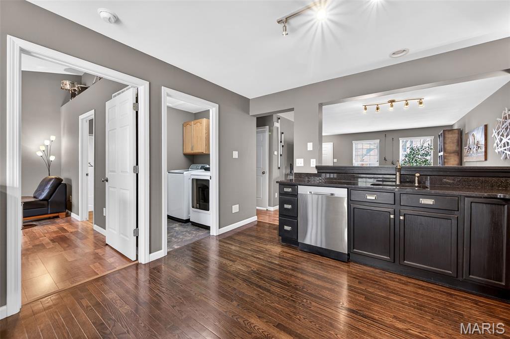 410 Summit Tree Court Fenton, MO 63026 - Photo 12 of 45