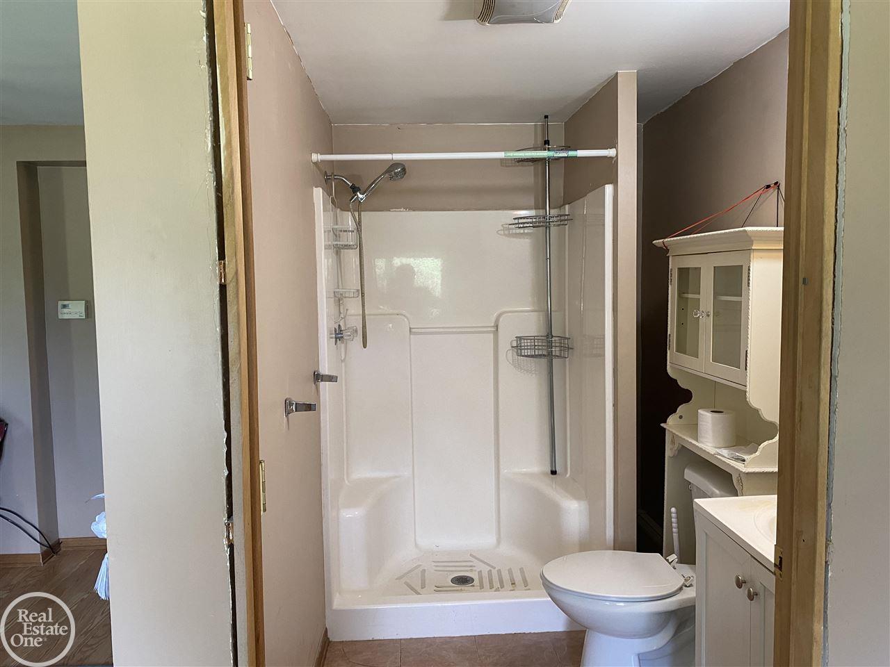 1300 Yule Road Leonard, MI 48367 - Photo 11 of 53 full bath