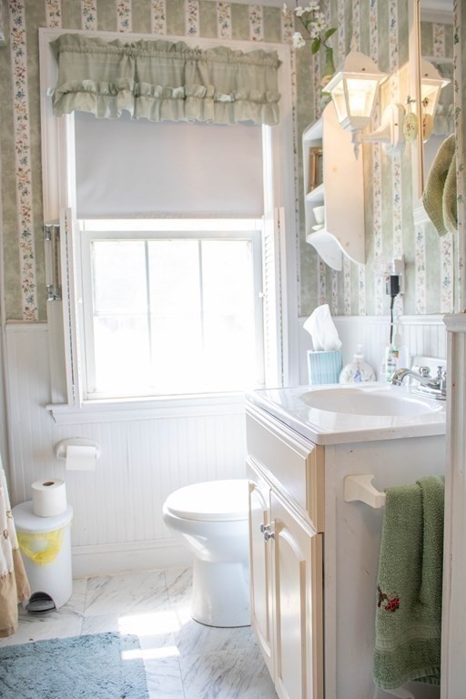 458 Colrain Road Greenfield, MA 01301 - Photo 8 of 22 Gallery Image 8