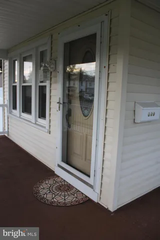 $300,000 | 609 West Market Street, Williamstown, PA 17098