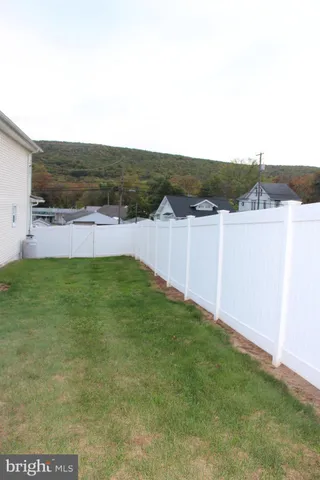 $300,000 | 609 West Market Street, Williamstown, PA 17098