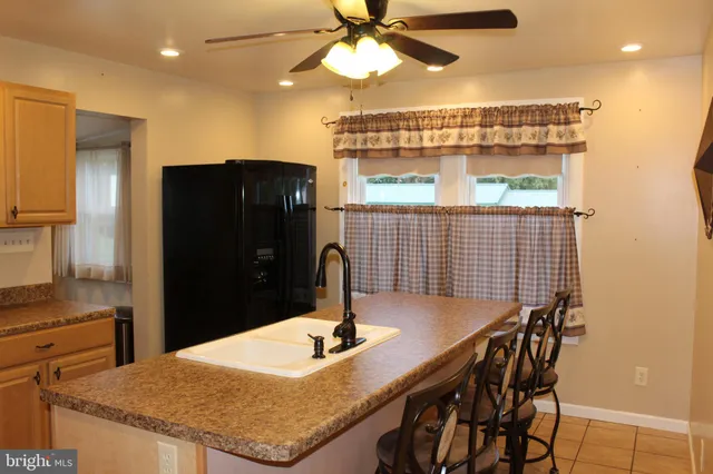 $300,000 | 609 West Market Street, Williamstown, PA 17098