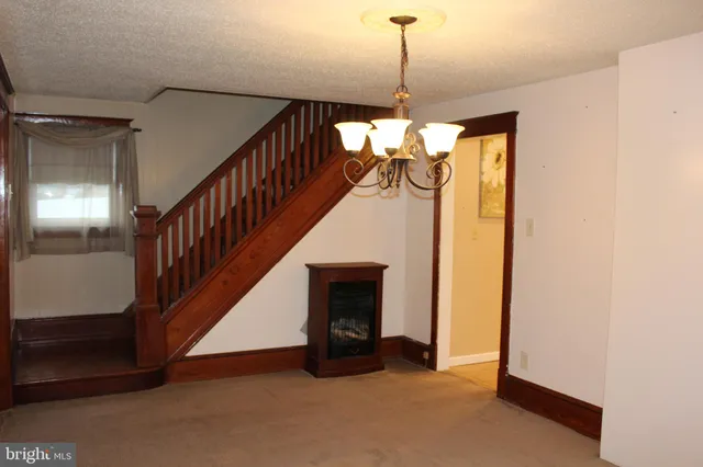 $300,000 | 609 West Market Street, Williamstown, PA 17098