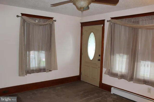 $300,000 | 609 West Market Street, Williamstown, PA 17098