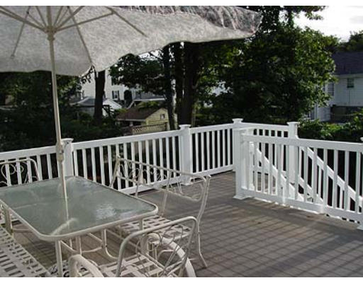 22 Hall Road Stoneham, MA 02180 - Photo 7 of 9 Gallery Image 7