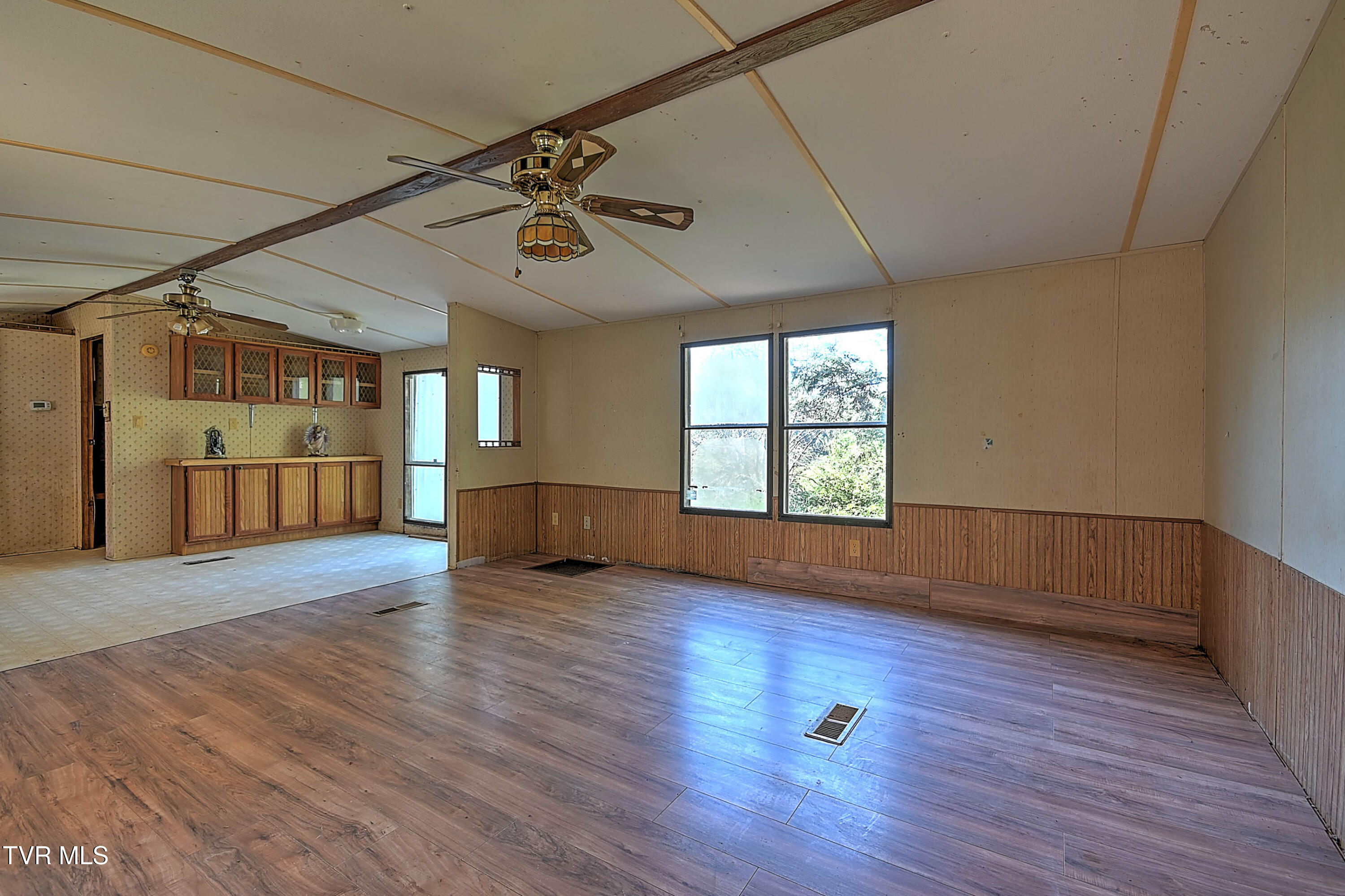 408 War Valley Road Church Hill, TN 37642 - Photo 6 of 17 War Valley #2-6