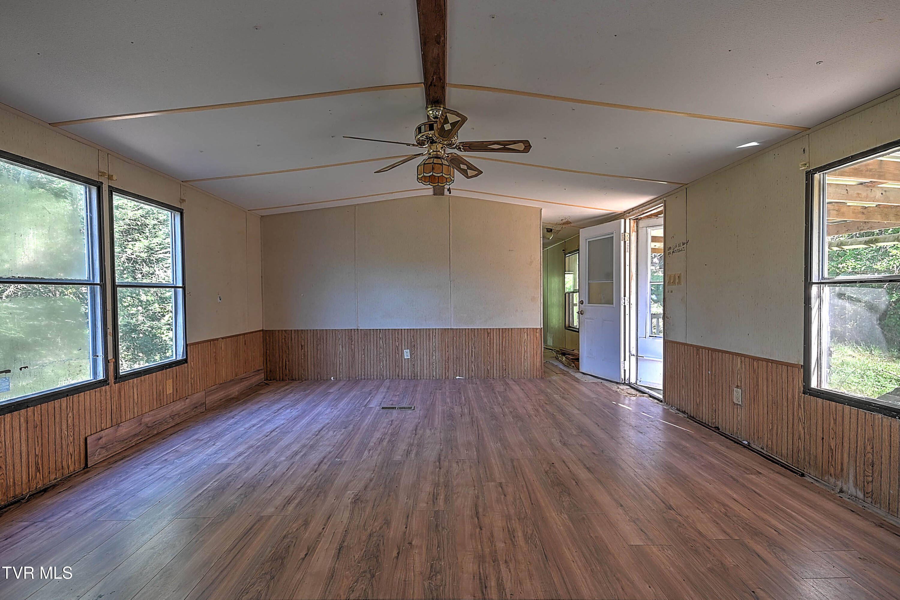 408 War Valley Road Church Hill, TN 37642 - Photo 7 of 17 War Valley #2-7