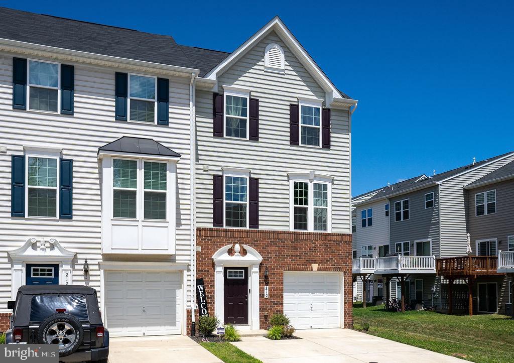 210 Streamview Drive Fredericksburg, VA 22405 - Photo 3 of 49