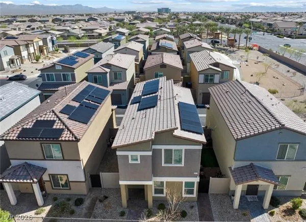 $2,200 | 4371 Fire Glow Avenue, North Las Vegas, NV 89084